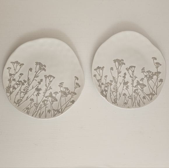 Eli + Ana Wildflower Ridge 8" Salad Plate - Picture 7 of 14